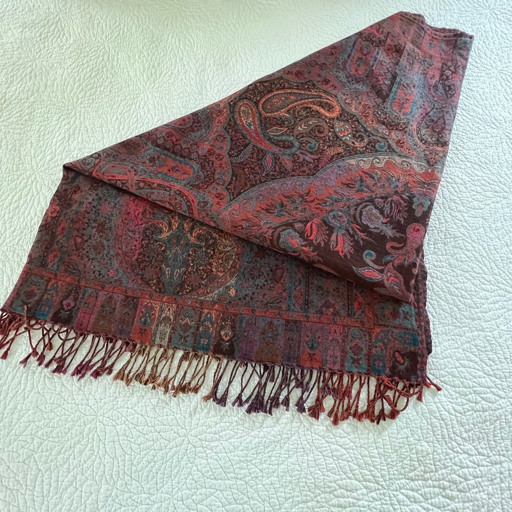 Surya Throw Cotton/Wool Beautiful Deep Colors Soft Sweater Like Feel 52" X 78”